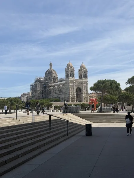 Vue de la cathédrale de la Major depuis le secteur du Cosquer à Marseille.