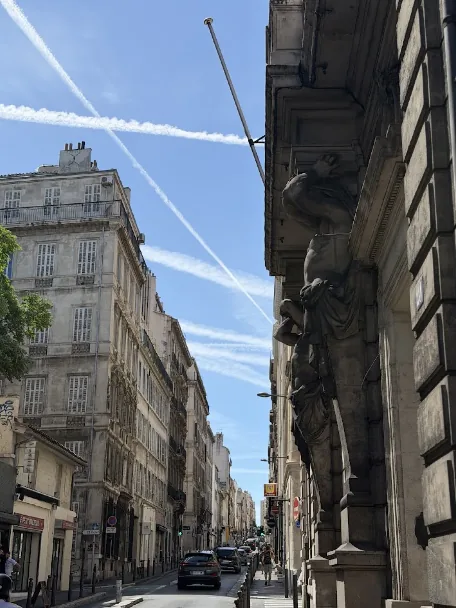 Rue Breteuil dans le 6e arrondissement de Marseille.